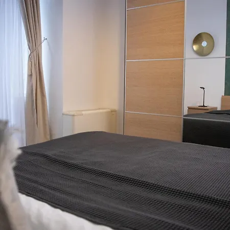 House4you - Balcescu * Boekarest