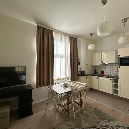 House4you - Balcescu Appartement