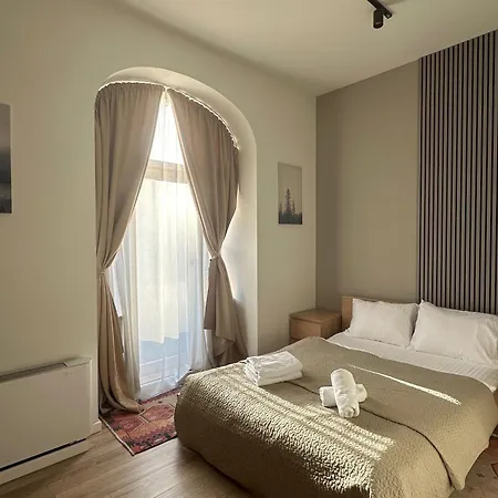 House4you - Balcescu Boekarest