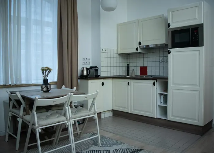 House4you - Balcescu Appartement *