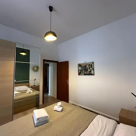 House4you - Balcescu Апартаменты *