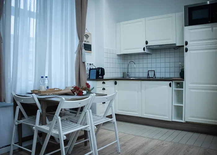 Apartment House4you - Balcescu Bucharest
